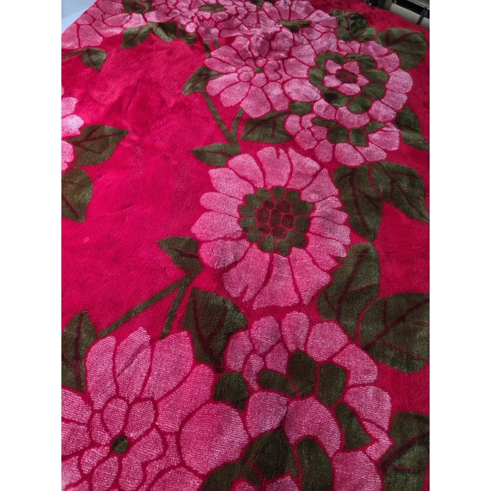 Vintage Korean Hanil Wang Mink Blanket Red Plush Acrylic Korea Soft Heavy 70x86
